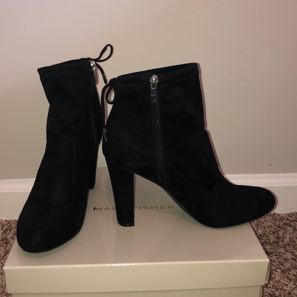 Black Marc Fisher Boots